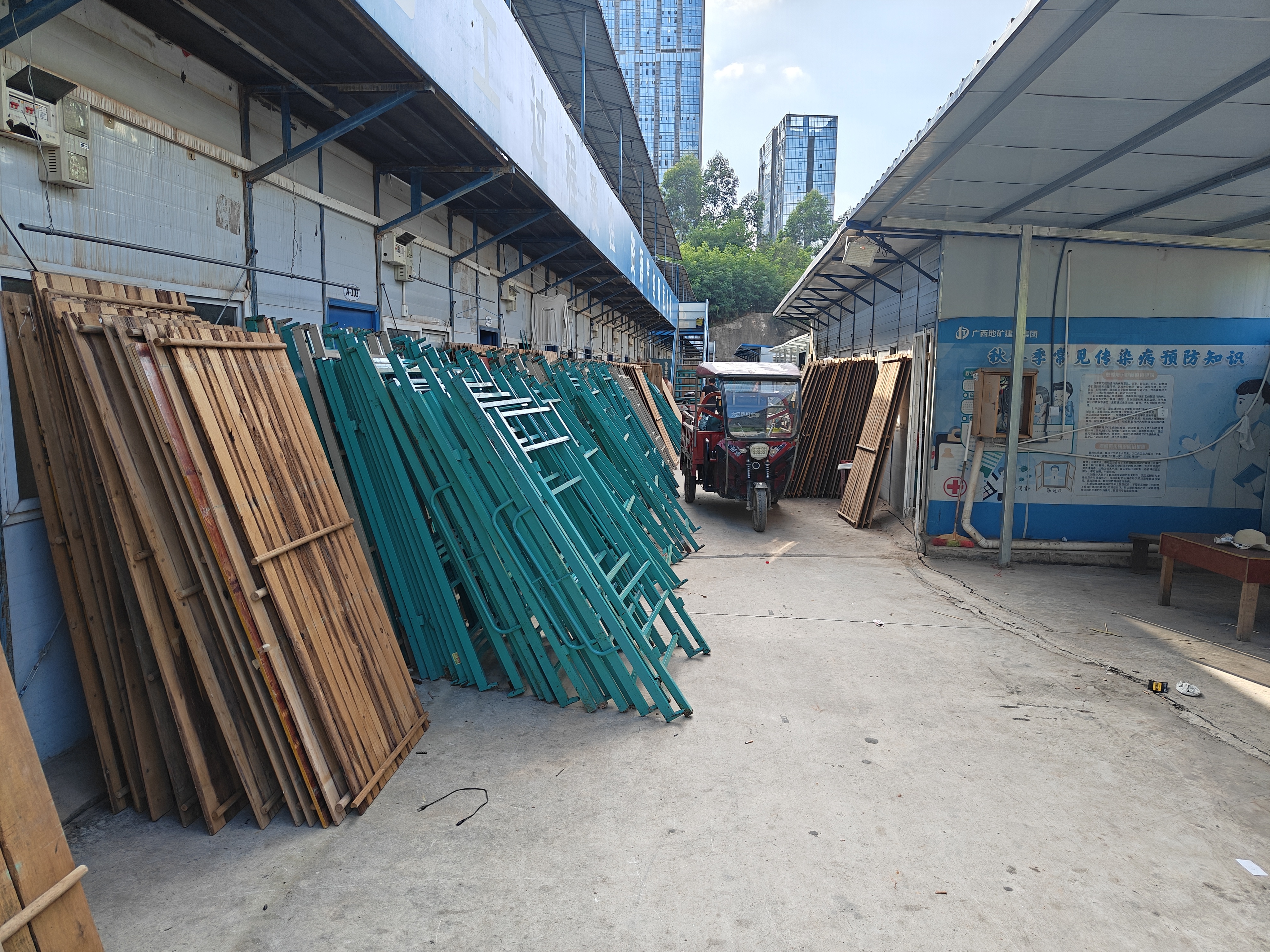活动板房拆除回收方案_雅致活动板房地址_活动板房地址选择